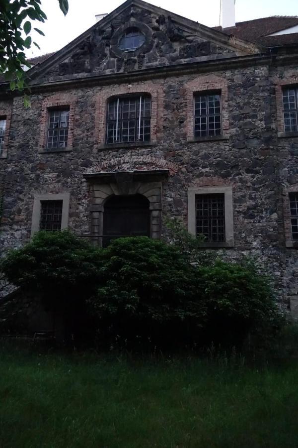 Ferienzimmer am Berzdorfer See Görlitz OT Tauchritz Exterior foto